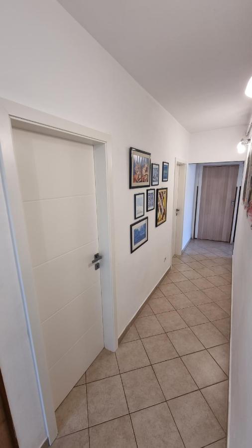 App Carla Apartment Novigrad  Ngoại thất bức ảnh